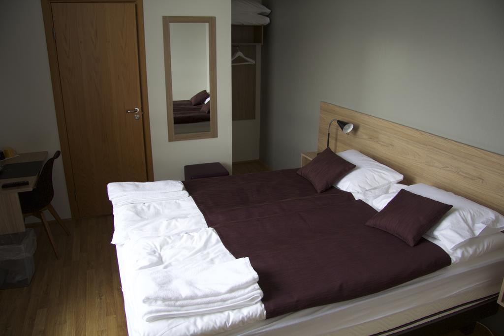 Hotel Valaskjalf Егилстадир Екстериор снимка