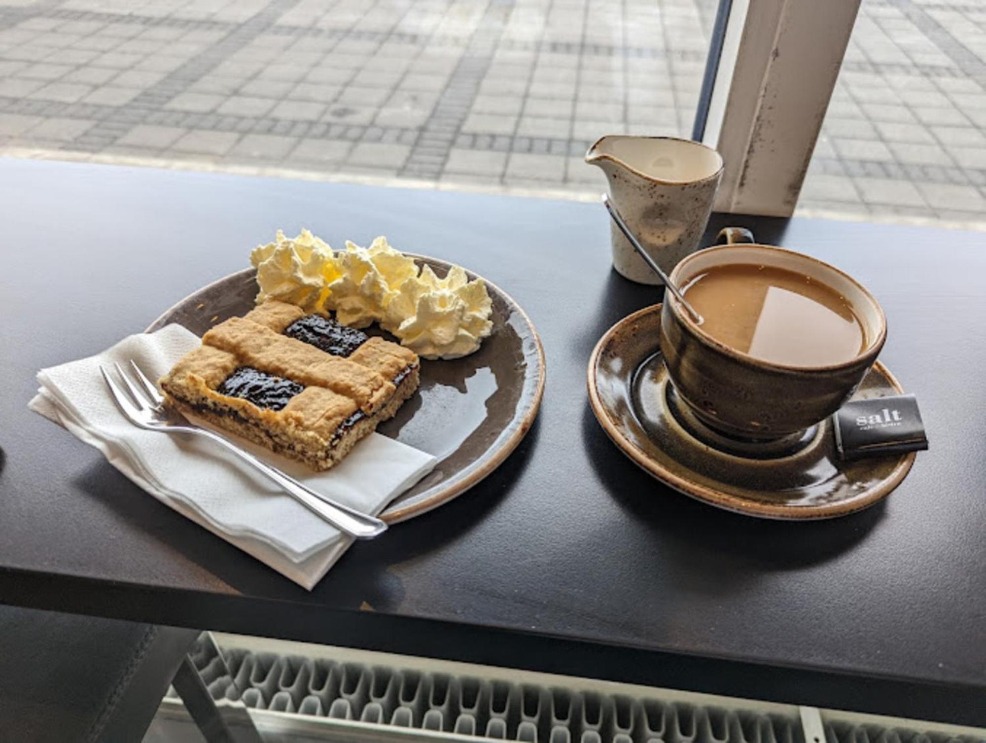Hotel Valaskjalf Егилстадир Екстериор снимка